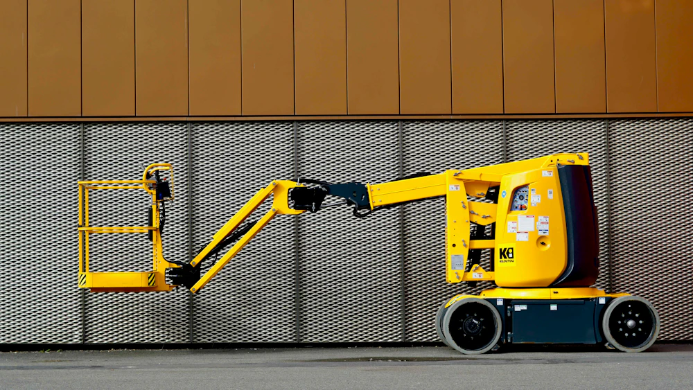 Boom lift on hire
